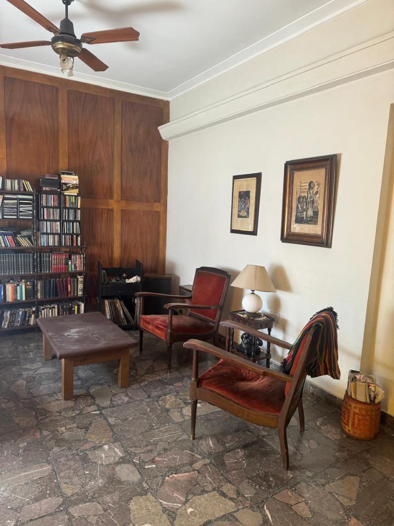 Casa 4 ambientes en venta. lote propio. Ramos mejia