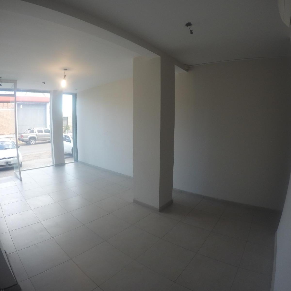 Locales Comerciales Frontales en Venta - 34 m² - Las Heras - Mendoza 3