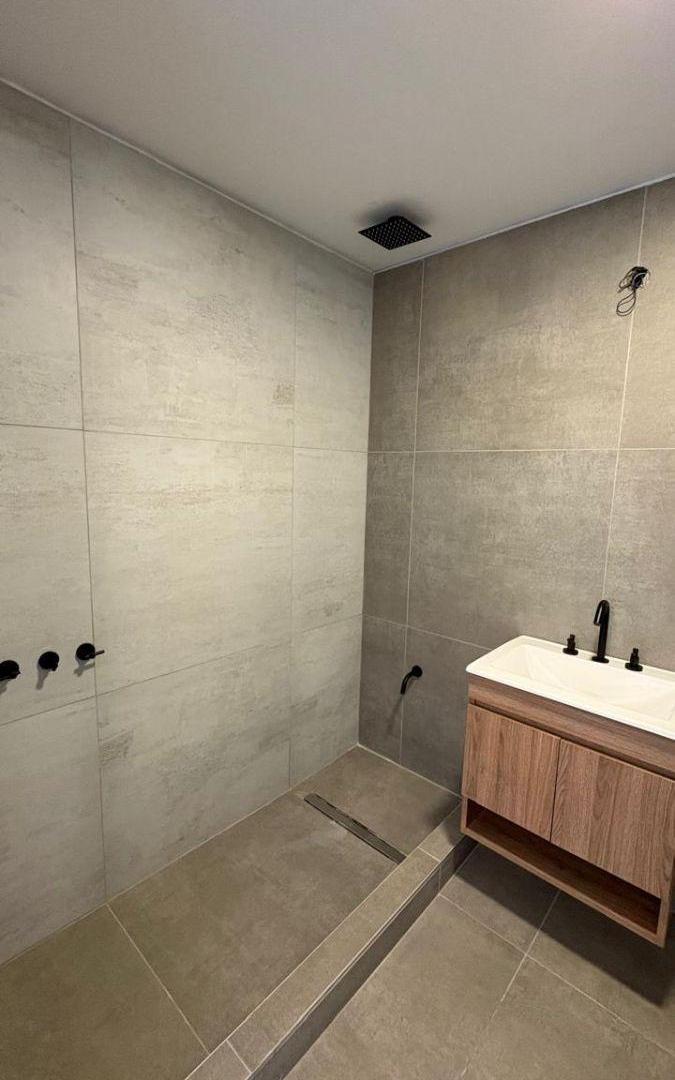 Foto de ALQUILER CASA B° PRIVADO TERRA MALVA 2HAB. + 1 BAÑO + COCHERA + PATIO, imagen 3
