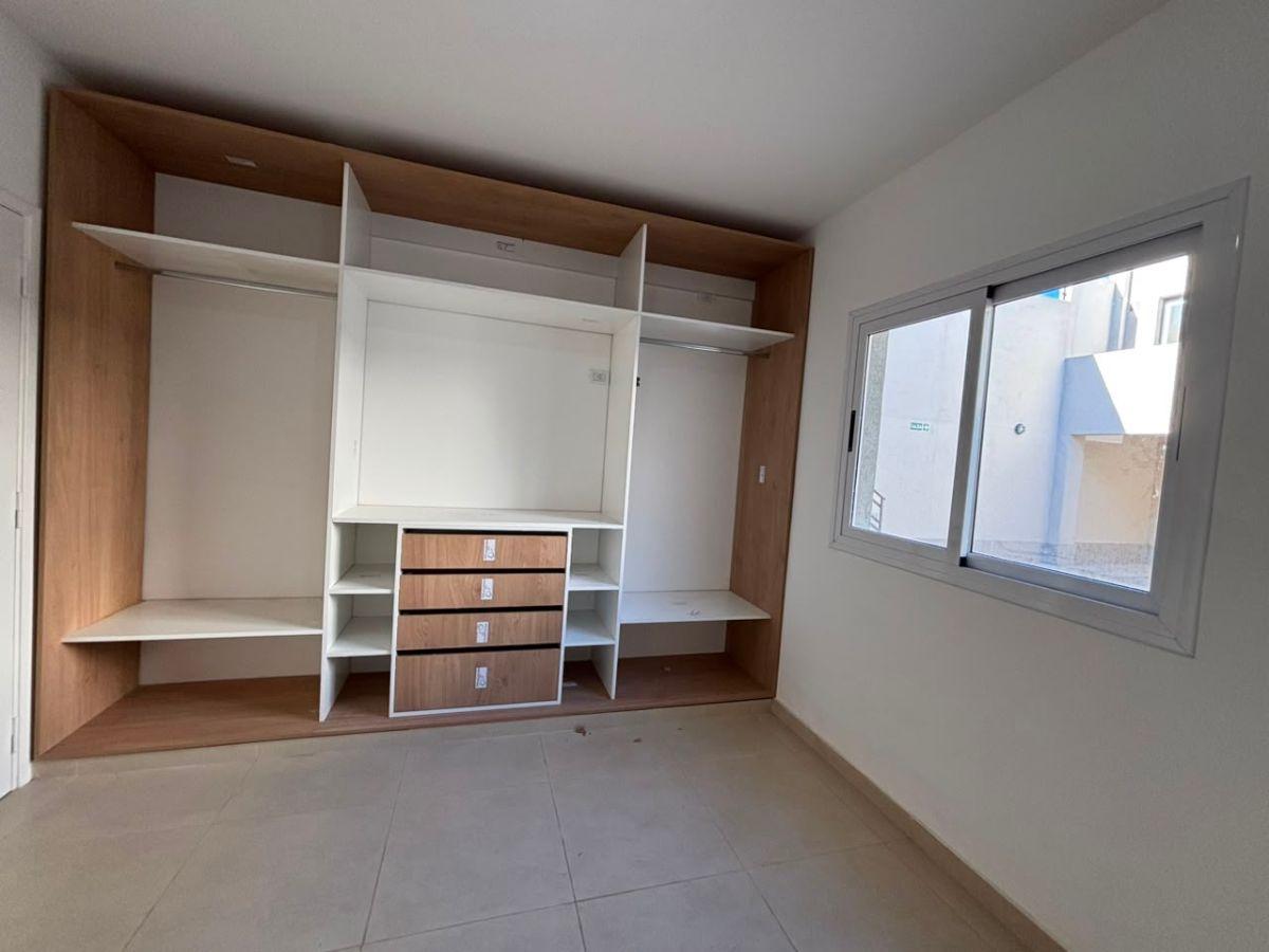Foto de DEPARTAMENTO APTO CREDITO EN VENTA 2HAB + 1 BAÑO + COCHERA, imagen 2