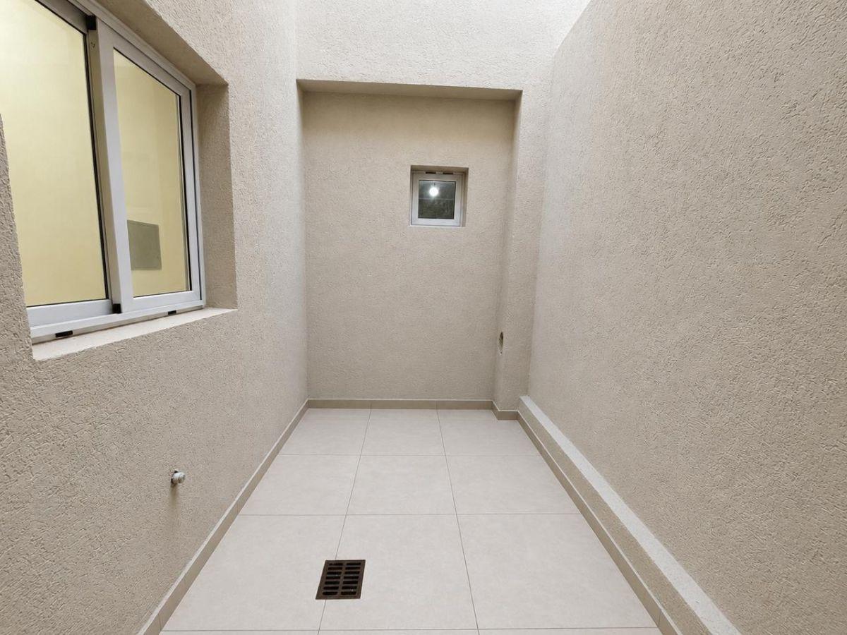 Foto de DEPARTAMENTO APTO CREDITO EN VENTA 2HAB + 1 BAÑO + COCHERA, imagen 4