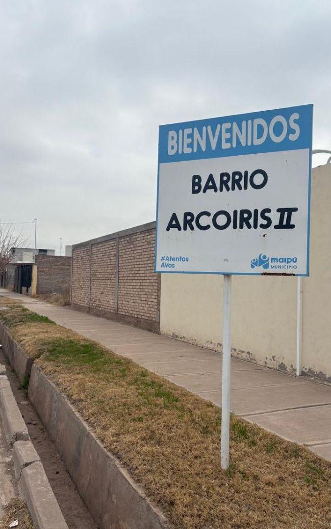 Foto de LOTE EN VENTA-B° ARCO IRIS 2- 233 MTS2-LUZURIAGA MAIPU, imagen 1