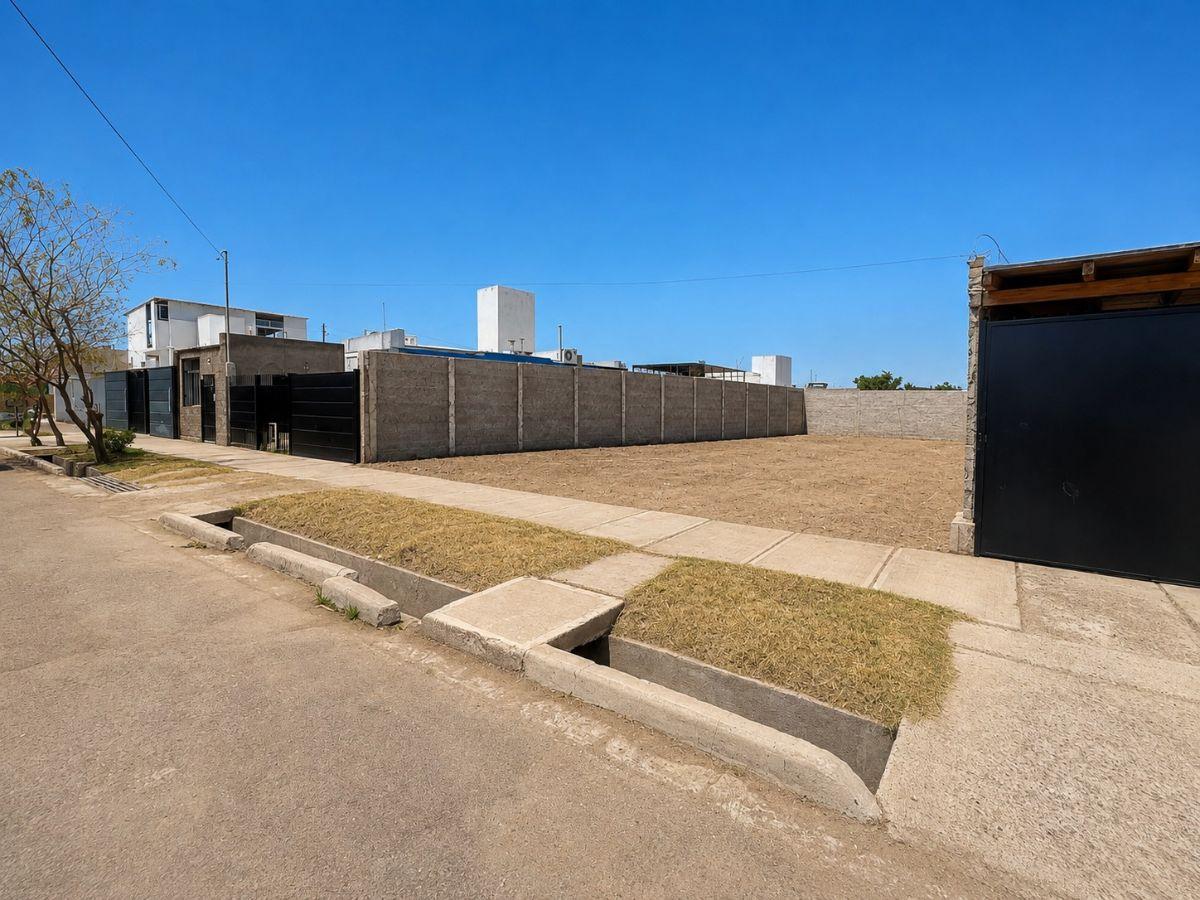 Foto de LOTE EN VENTA-B° ARCO IRIS 2- 233 MTS2-LUZURIAGA MAIPU, imagen 5