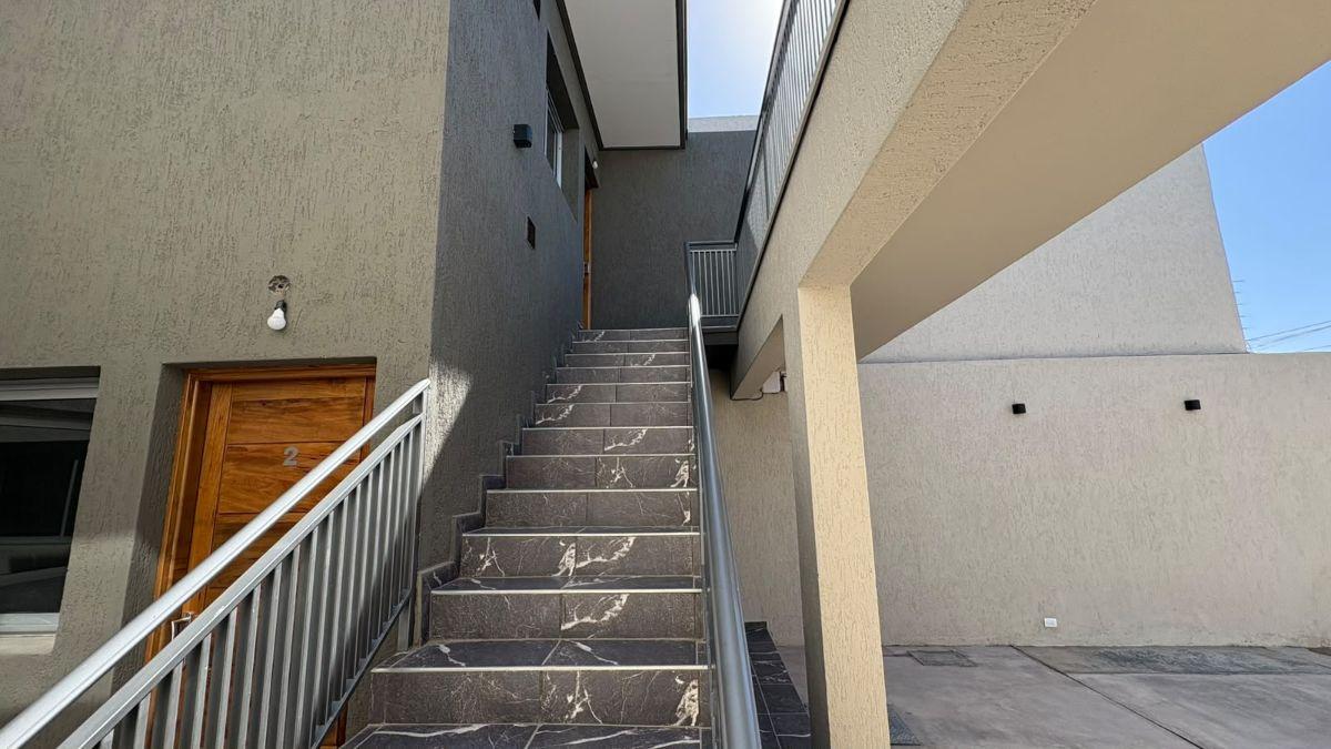 Foto de ALQUILER DEPARTAMENTO CARRODILLA LUJAN DE CUYO 2HAB.+ 1 BAÑO + COCHERA, imagen 2