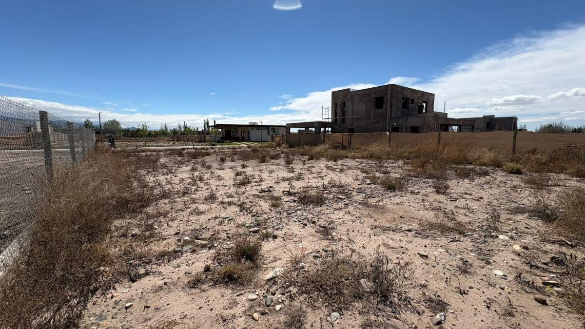 Foto de LOTE CENTRAL EN TERRAZAS PARK VISTALBA - HERMOSA VISTA A LA MONTAÑA, imagen 5