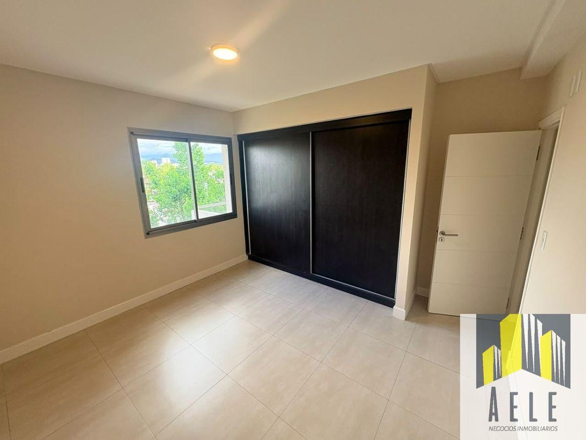 Foto de Departamento en alquiler c/ cochera doble en Godoy Cruz, imagen 5