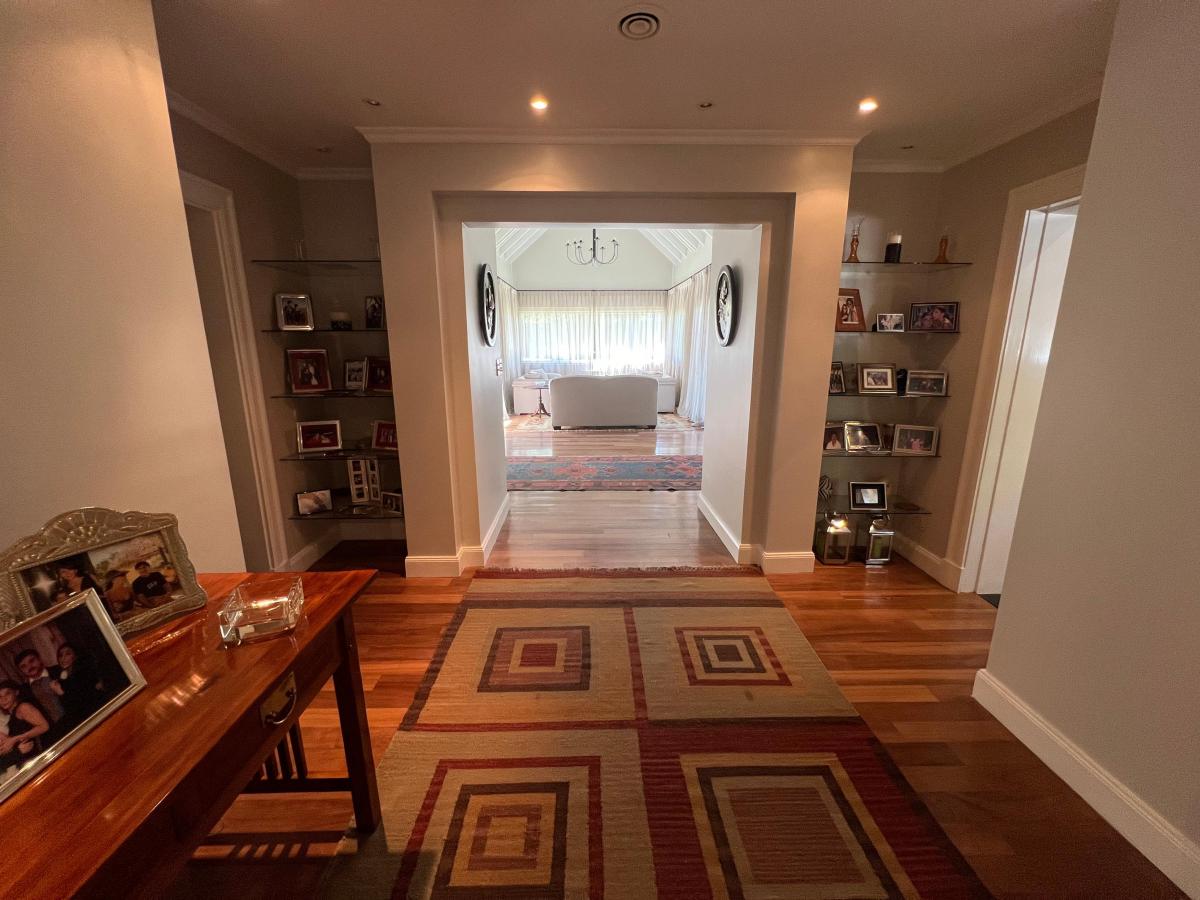 Venta en Mayling Super Casa con 6 Suites 3