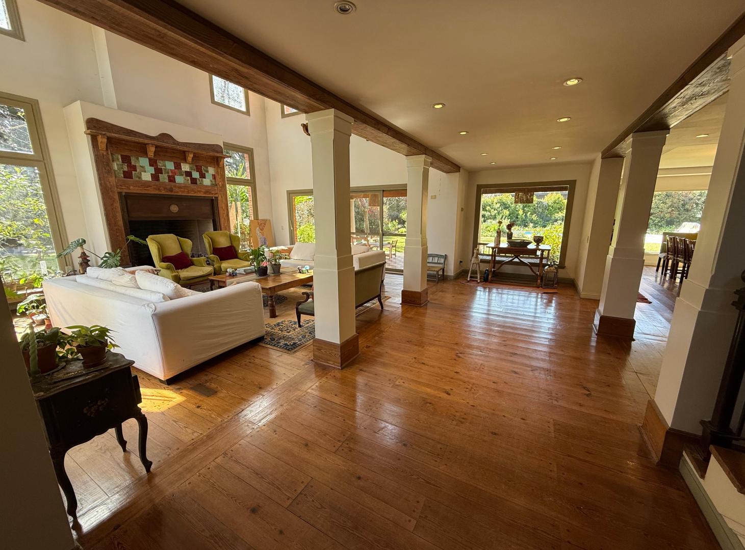 Foto de Venta Casa 5 Dorm. en Pilar, en Mayling CC, imagen 5