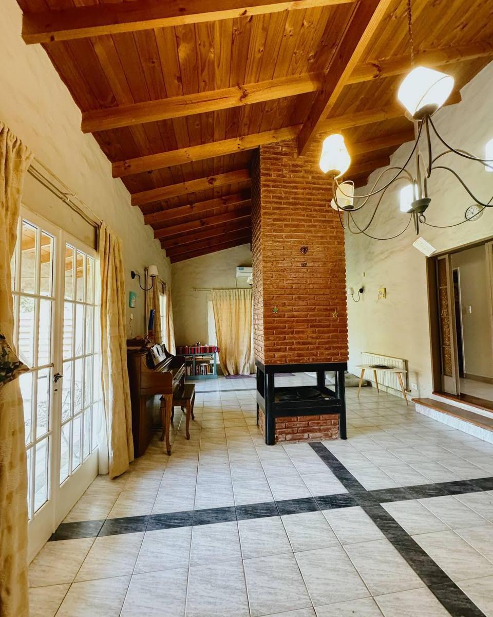 Casa con Excelente Ubicación en Barrio Patagonia 5