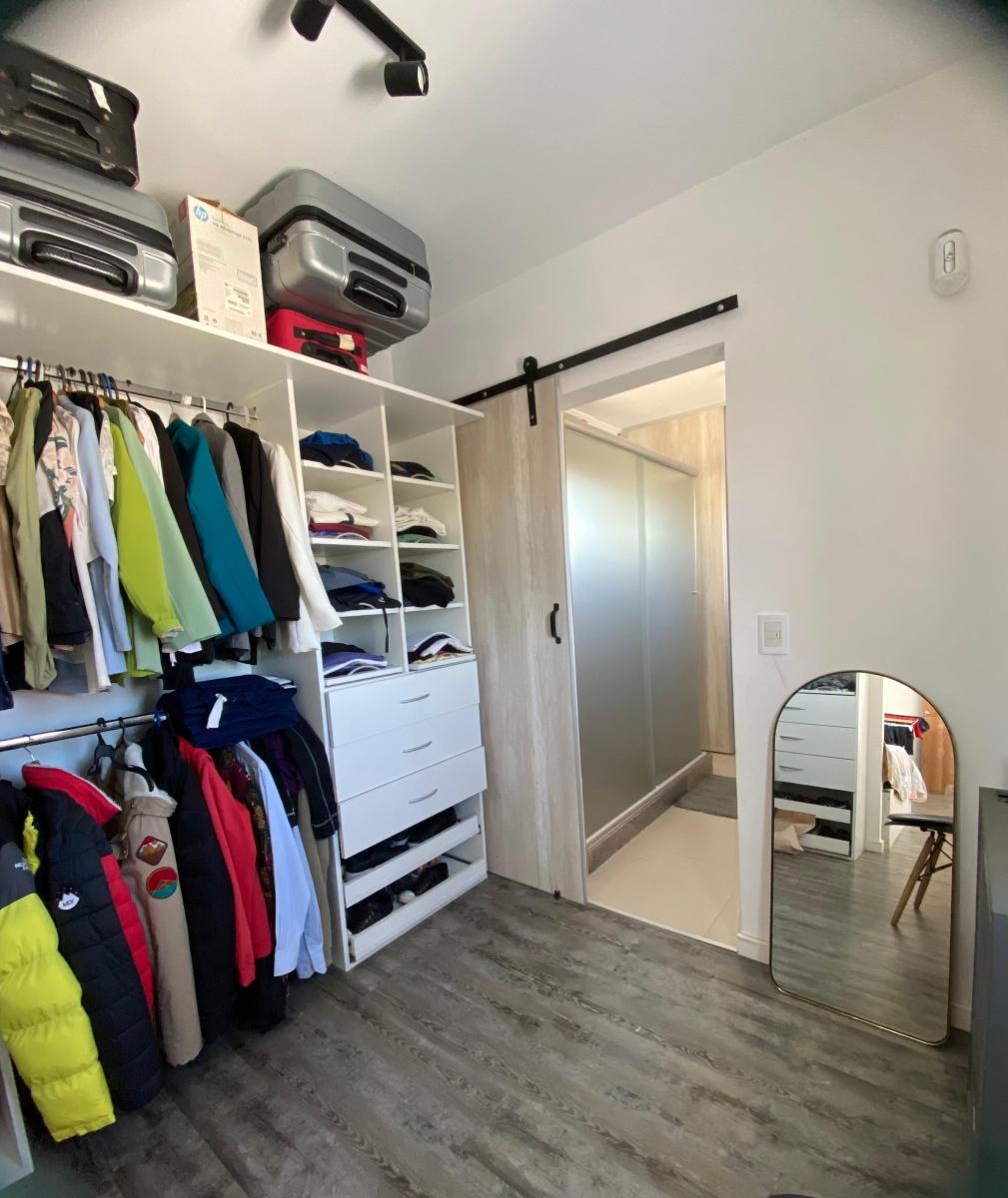 Moderna y Funcional Casa de 3 Dorm. 2