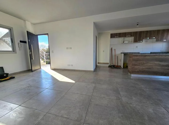 ALQUILER DEPTO 3 AMBIENTES BALCON Y TERRAZA MERLO 3