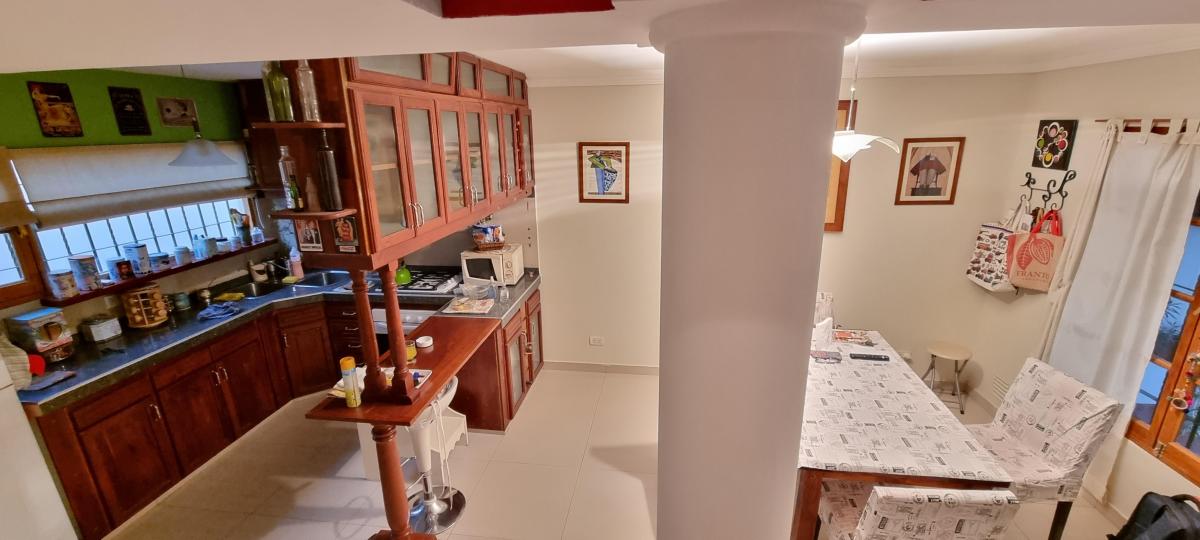 Venta Hermoso Duplex de 3 Habitaciones! 4