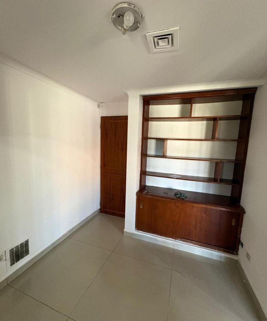 Foto de Casa en barrio Jardines del Rey - Neuquén - 225m2, imagen 4