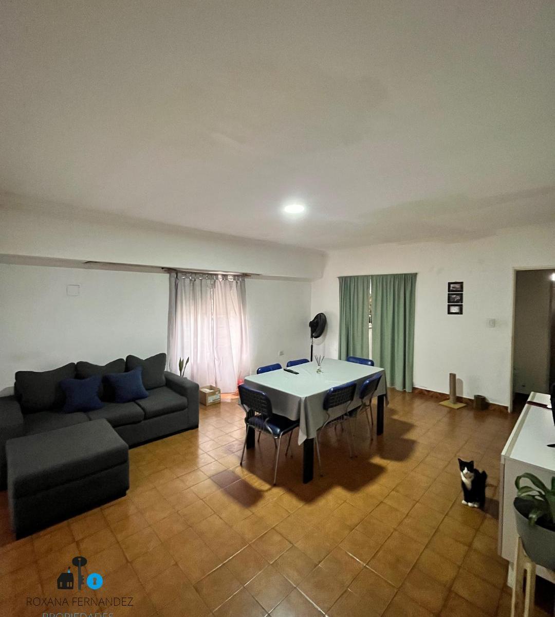 Hermosa Esquina en Venta, Pedro Pico y Granada 3