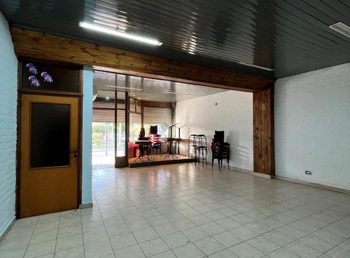Local Comercial en Venta – Vélez Sarsfield 3888, Ingeniero White 5
