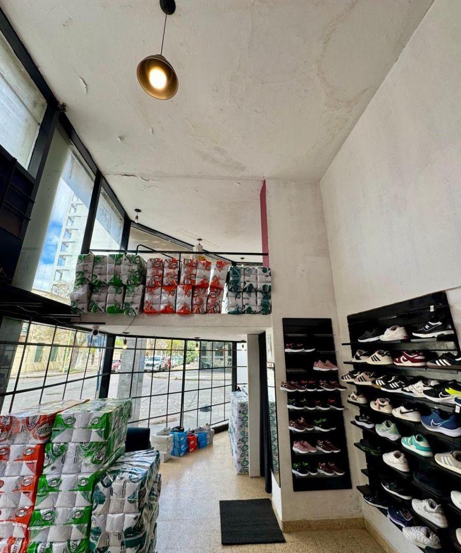 Foto de Local Comercial en Venta – Macrocentro, imagen 4