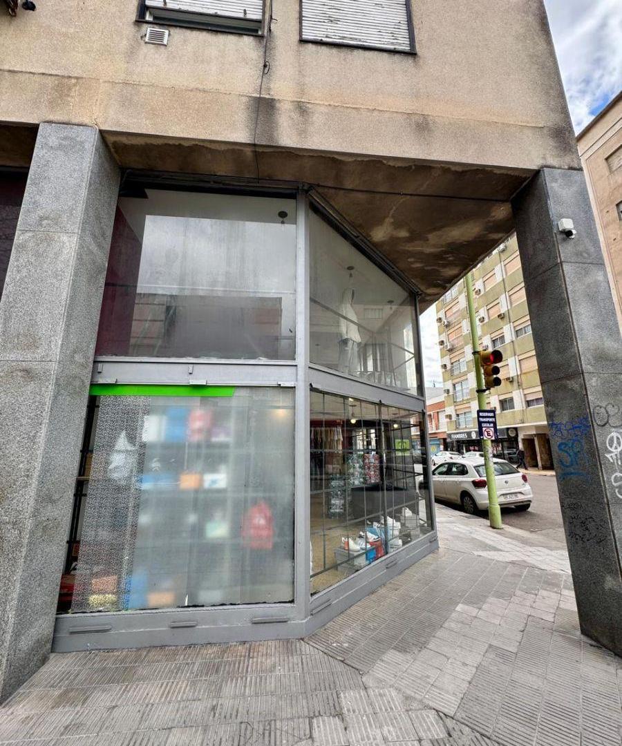 Foto de Local Comercial en Venta – Macrocentro, imagen 2