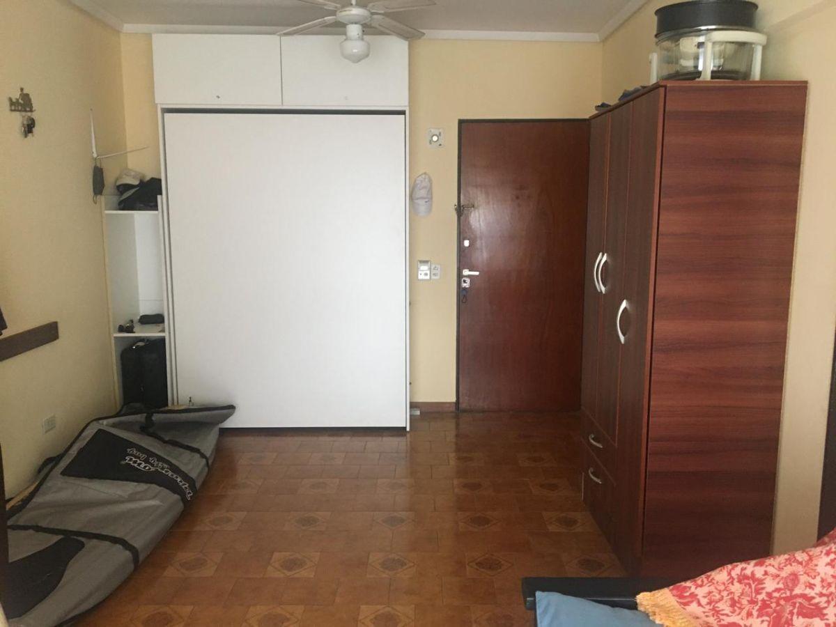 Foto de Venta Departamento monoambiente Zona Güemes, imagen 1