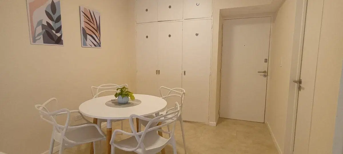 Venta Departamento con Patio Zona Güemes 5