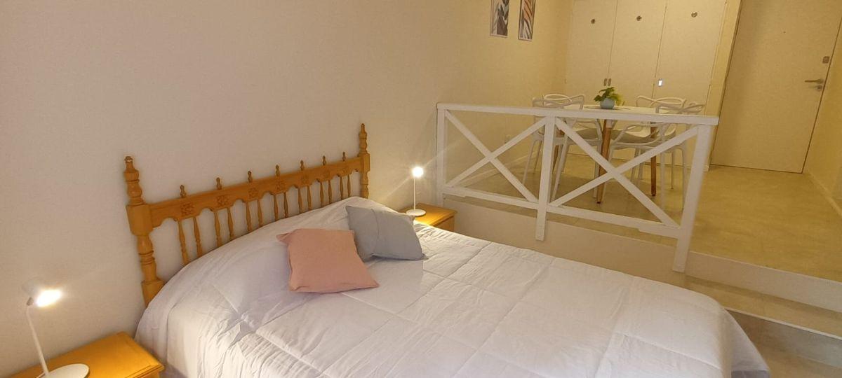Foto de Venta Monoambiente con Patio contrafrente Zona Güemes, imagen 5