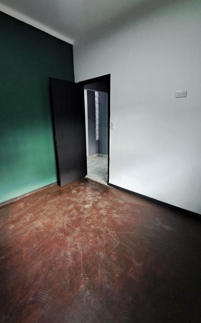 Foto de Venta Casa 3 Ambientes con Garaje Zona Don Bosco, imagen 5