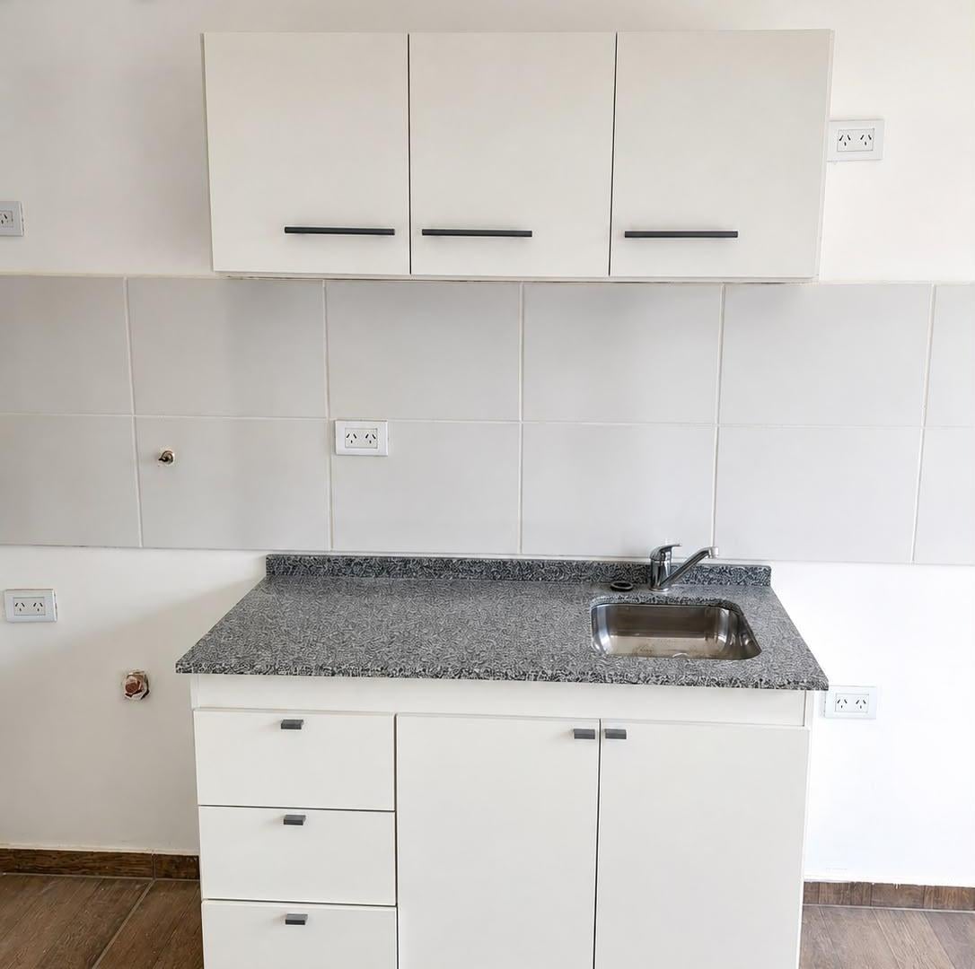 Foto de Venta Ph 1 Ambiente , zona San Juan, imagen 3