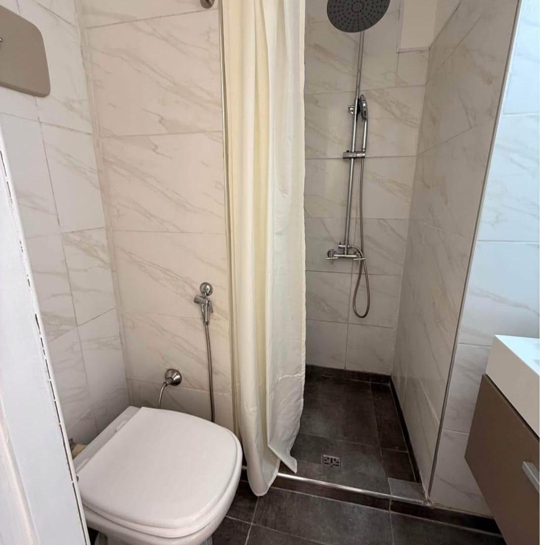 Foto de Venta de monoambiente con Balcon a la Calle, imagen 2