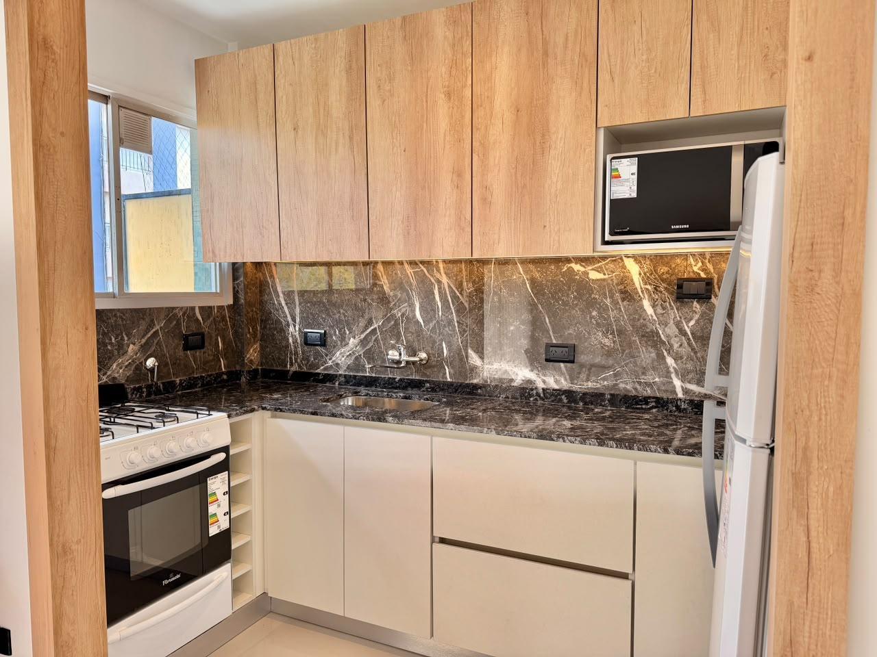 Foto de Venta Departamento 2 Ambientes al frente Zona centro, imagen 2