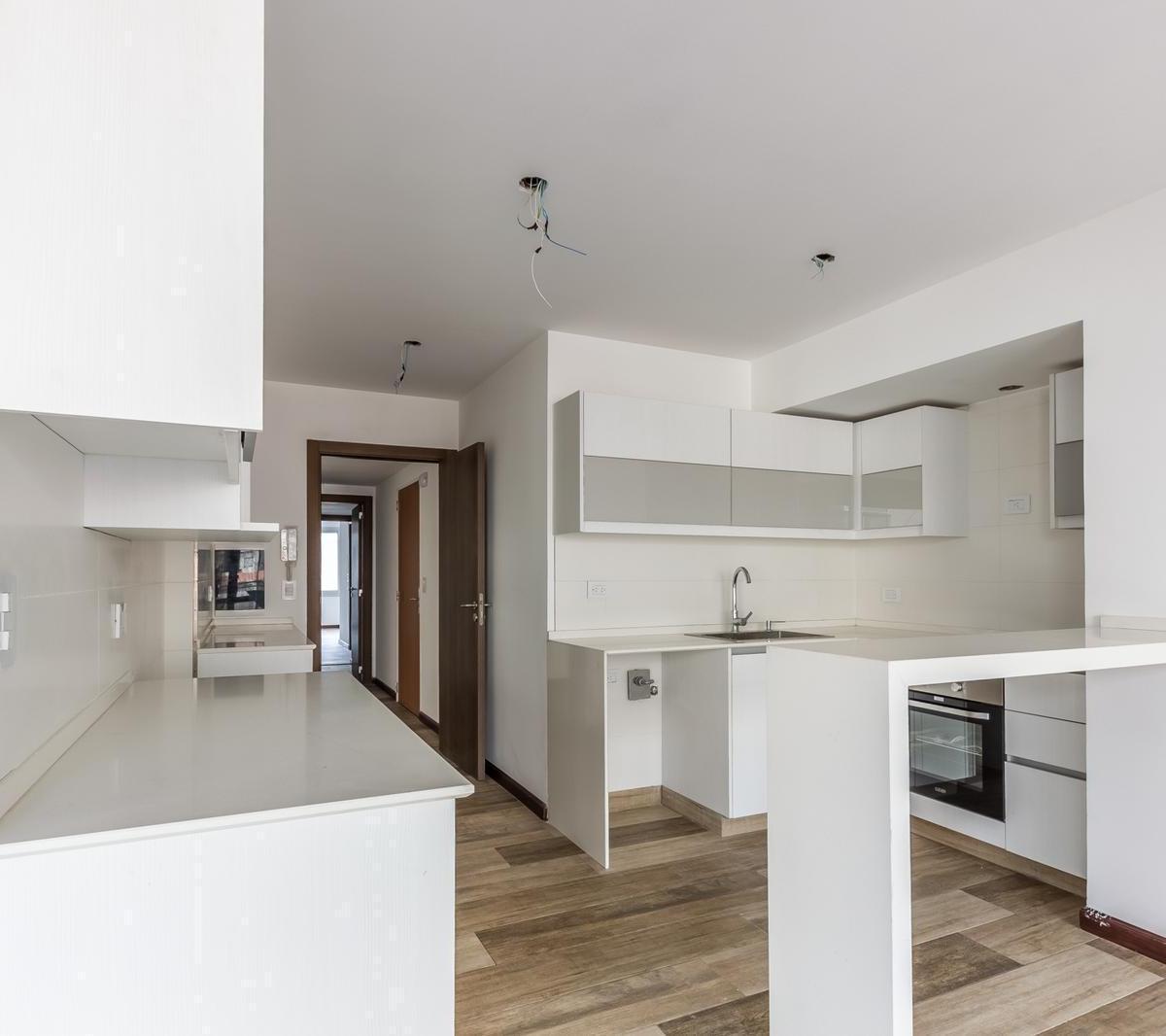 Departamento de 4 Ambientes, Excelente Calidad Constructiva! Full Amenities 3