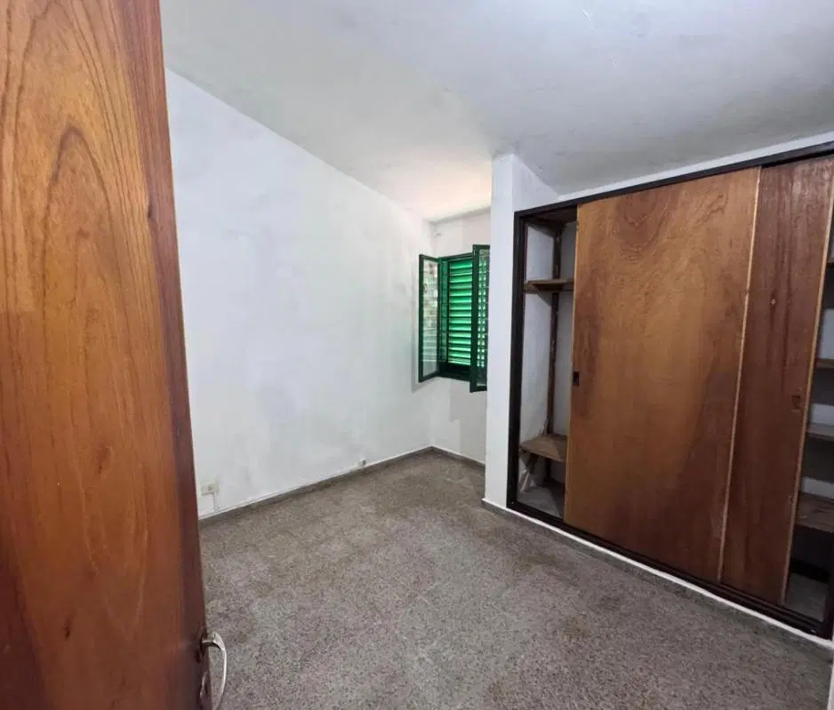 Casa 3 dormitorios todo PB Los Robles 8