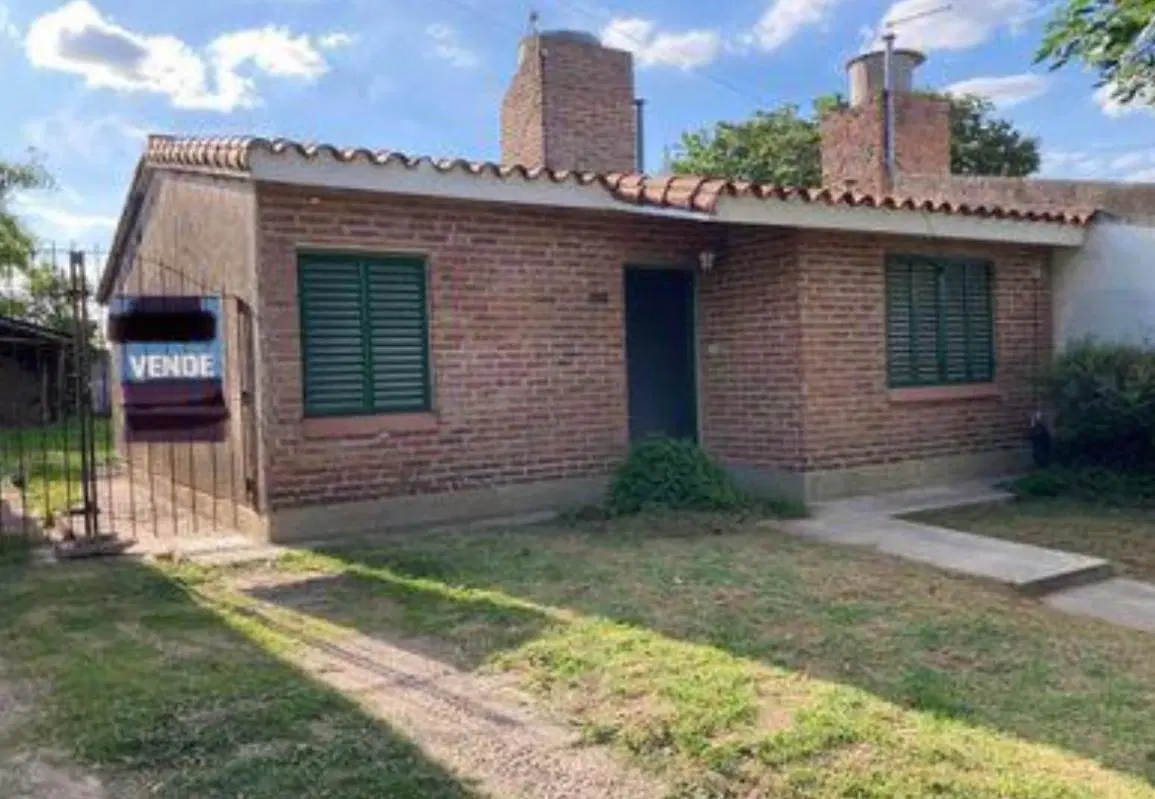 Casa 3 dormitorios todo PB B 20 de Junio 4