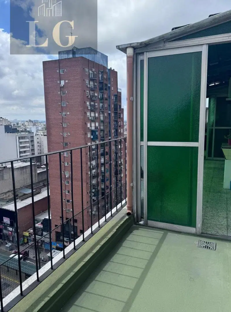 VENTA DEPARTAMENTO 4 AMBIENTES EN FLORES 4