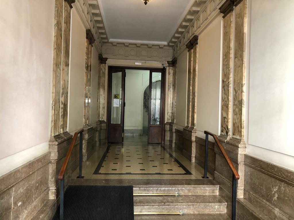 Excelente Departamento de 6 Ambientes en Barrio Norte 5
