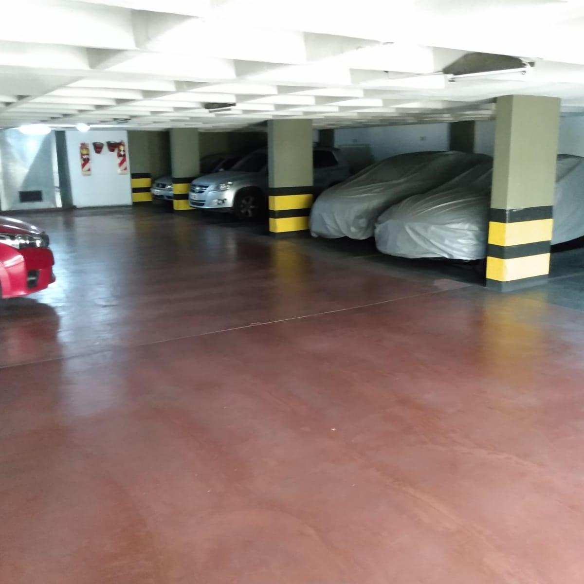 Excelente Cochera en Venta Belgrano 3
