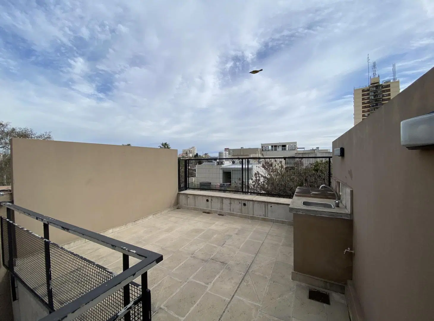 Excelente Monoambiente en venta en Saavedra 2
