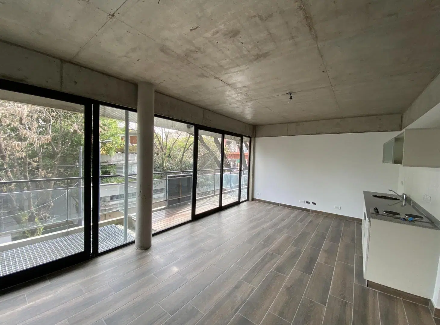 Excelente Monoambiente en venta en Saavedra 8