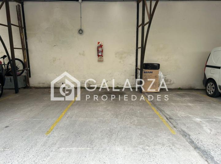 Departamento 3 ambientes con cochera en caballito a metros de Av Pedro Goyena 5