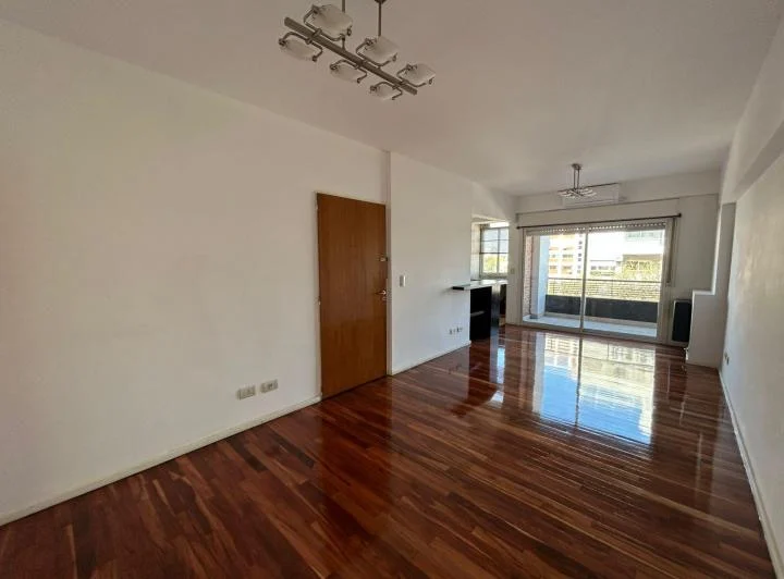 Excelente Departamento 3 amb en alquiler en Caballito Sur 1
