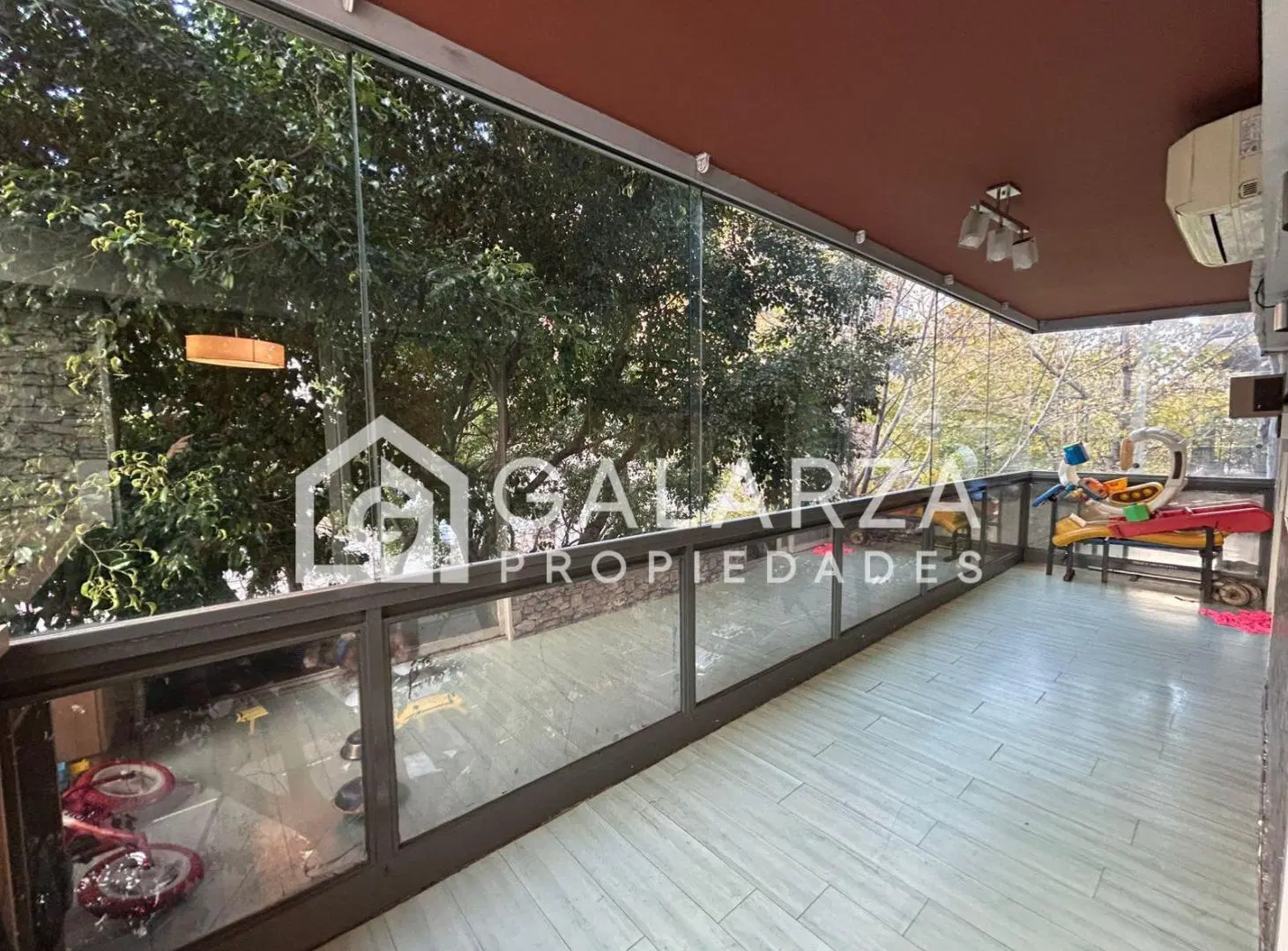 Venta Sin Reubicar - Gran Departamento 3 Ambientes Reciclado con Cochera 4