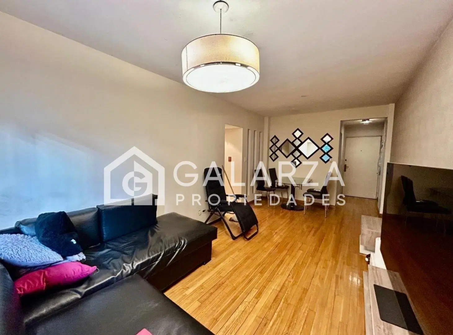 Venta Sin Reubicar - Gran Departamento 3 Ambientes Reciclado con Cochera 3