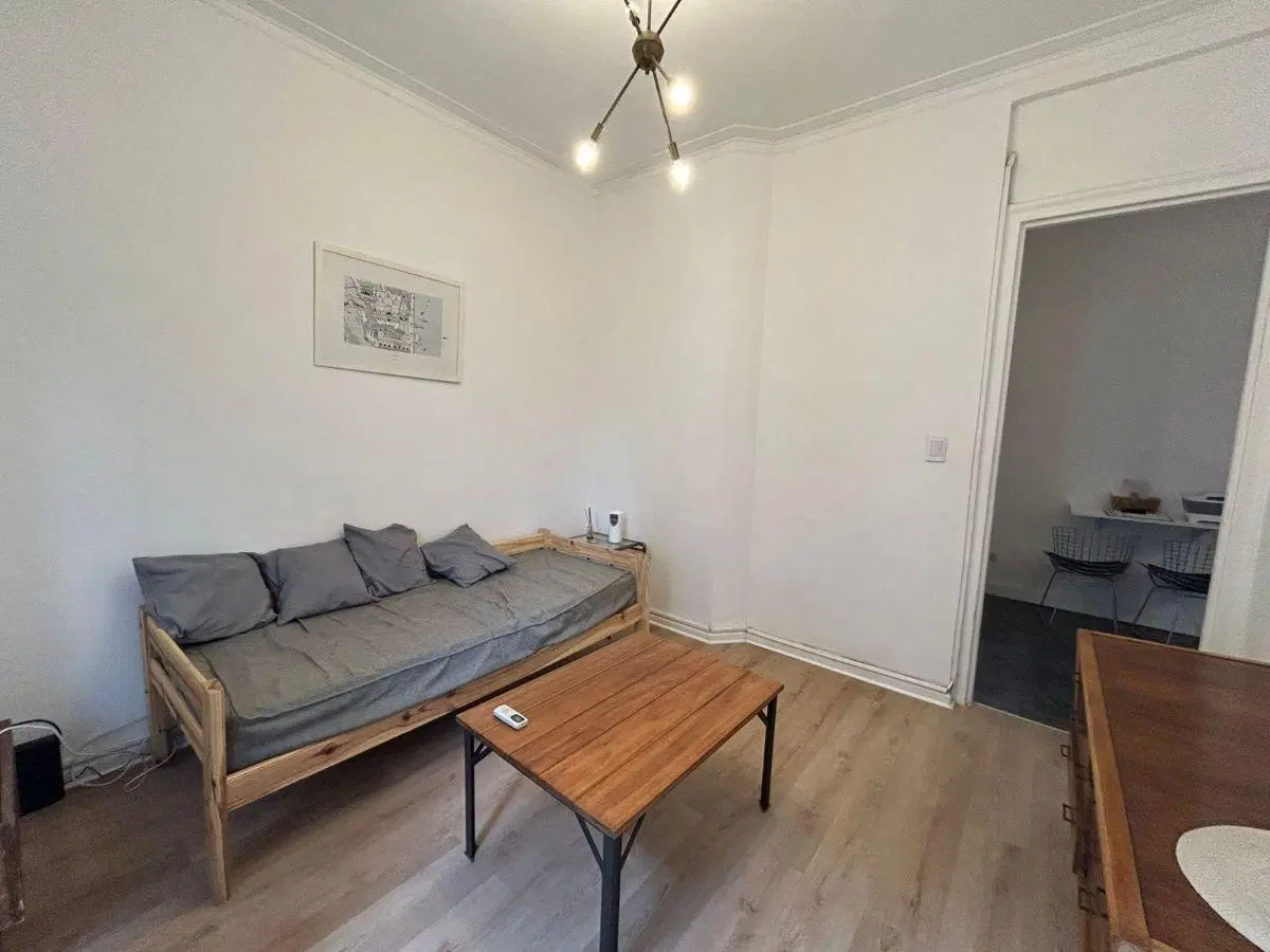 Venta No Condicionada - Departamento 2 Ambientes Estilo Frances en San Nicolas 2