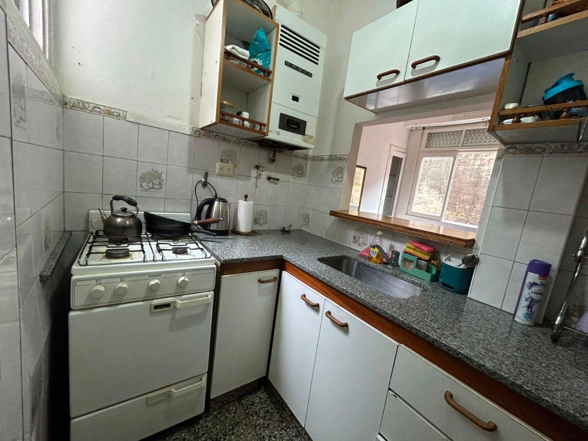 Foto de DEPARTAMENTO 2 AMBIENTES RECICLADO., imagen 1