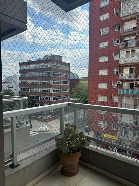 Foto de Excelente Monoambiente c/ Balcón, Amenities y Palier Semiprivado - Av, imagen 4
