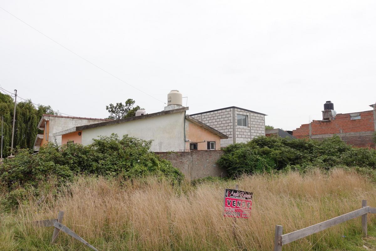 Terreno a La Venta en Una de Las Principales Avs en Santa Clara del Mar 3