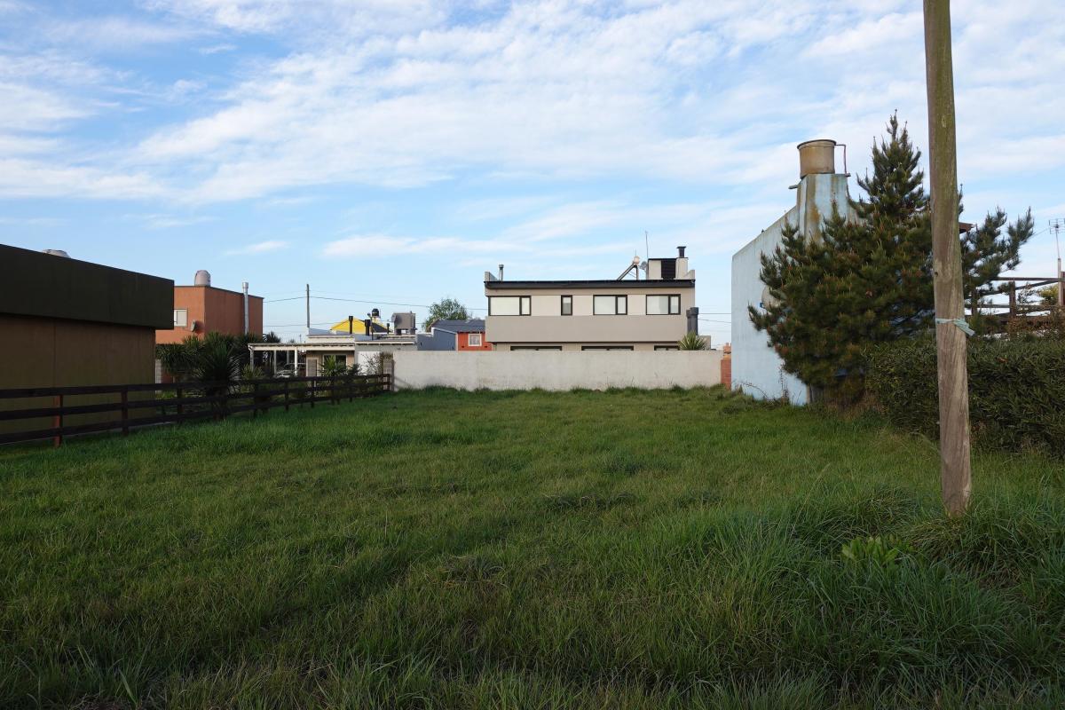 Terreno en Barrio Camet Norte, Santa Clara del Mar Ideal Ubicación! 2