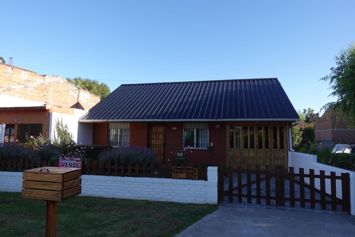 Chalet en Barrio de Vivienda Permanente en Santa Clara del Mar 5