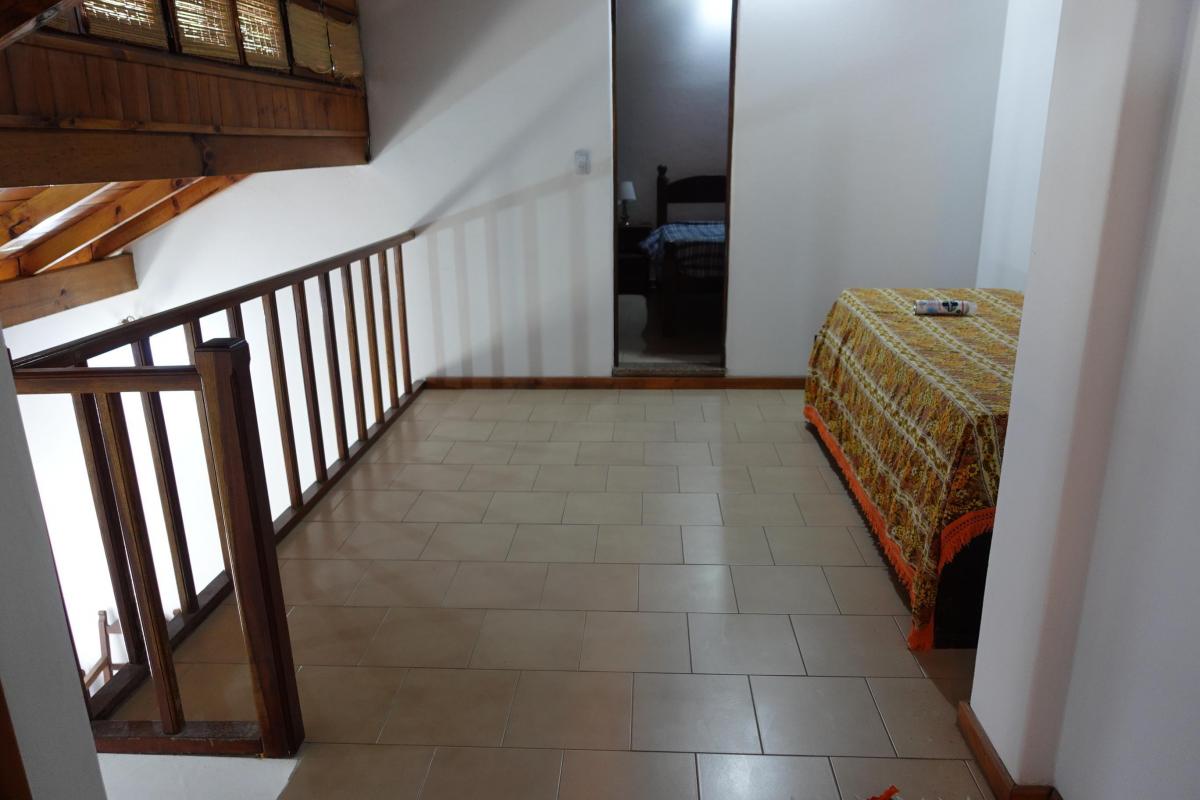 Excelente Chalet con Dos Terrenos a La Venta 3
