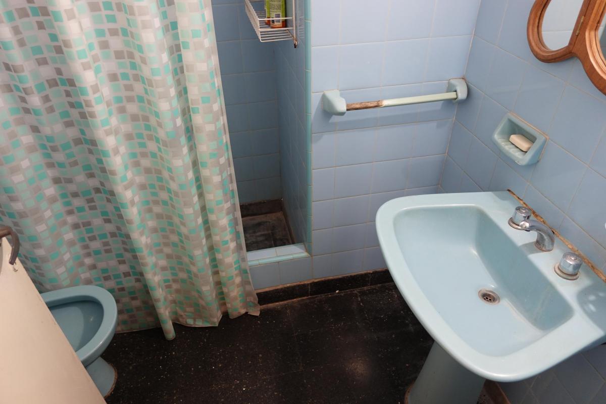 Chalet a La Venta a Reciclar en Excelente Ubicacion 4