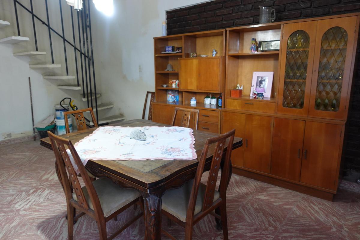 Chalet a La Venta a Reciclar en Excelente Ubicacion 3
