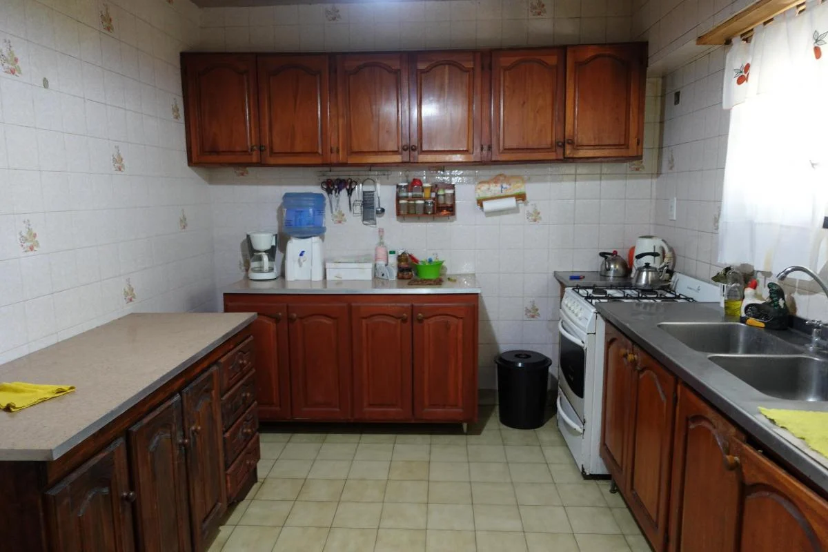Chalet en Venta – Ubicación Privilegiada a 1 Cuadra del Mar 4